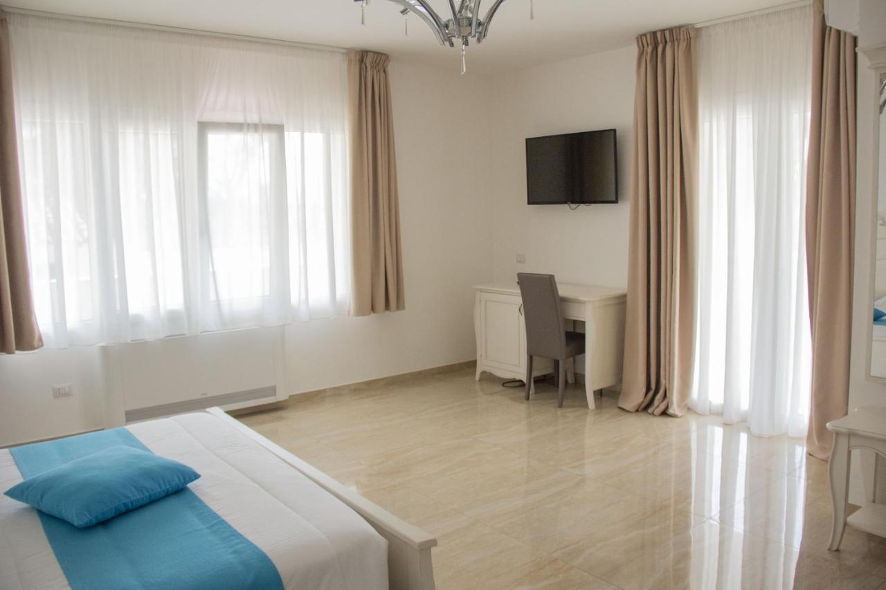 B&B Imperial Exclusive Rooms & Breakfast Porto Cesareo Extérieur photo