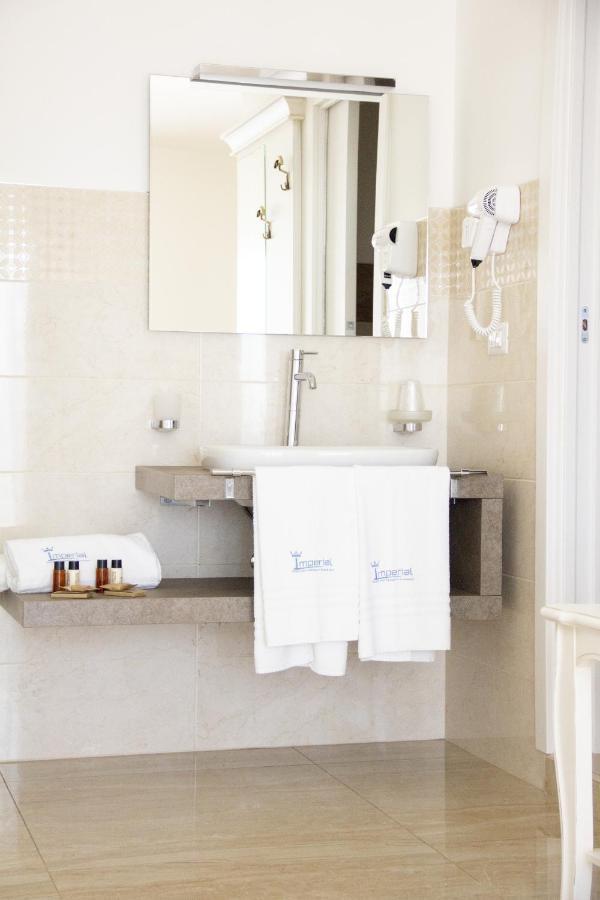 B&B Imperial Exclusive Rooms & Breakfast Porto Cesareo Extérieur photo