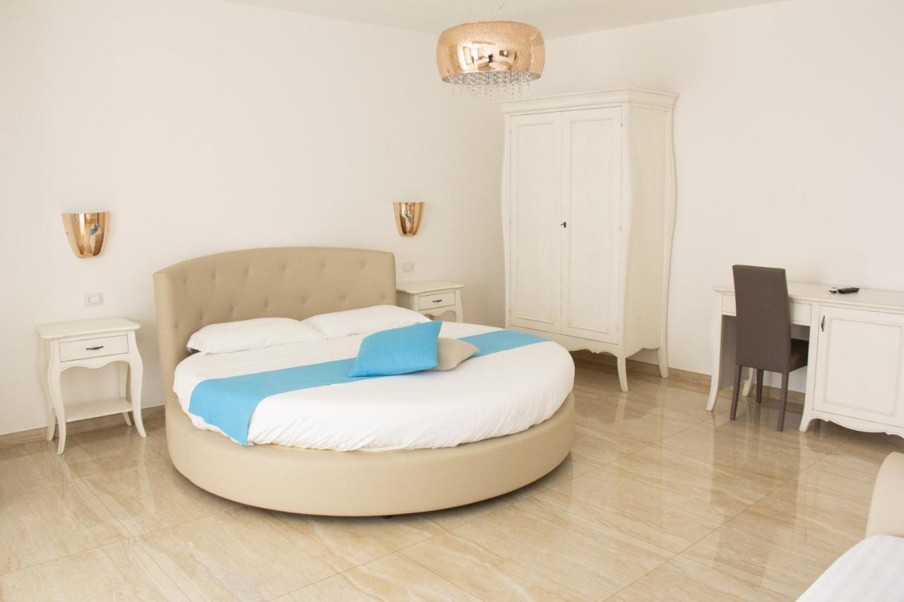 B&B Imperial Exclusive Rooms & Breakfast Porto Cesareo Extérieur photo