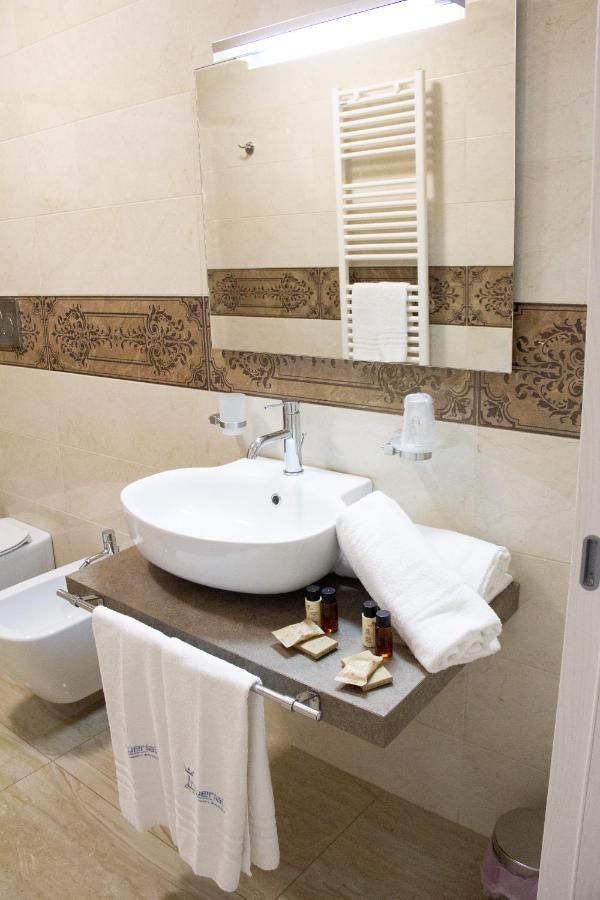 B&B Imperial Exclusive Rooms & Breakfast Porto Cesareo Extérieur photo