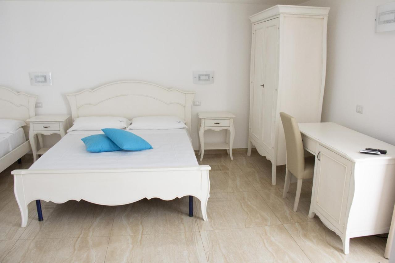 B&B Imperial Exclusive Rooms & Breakfast Porto Cesareo Extérieur photo
