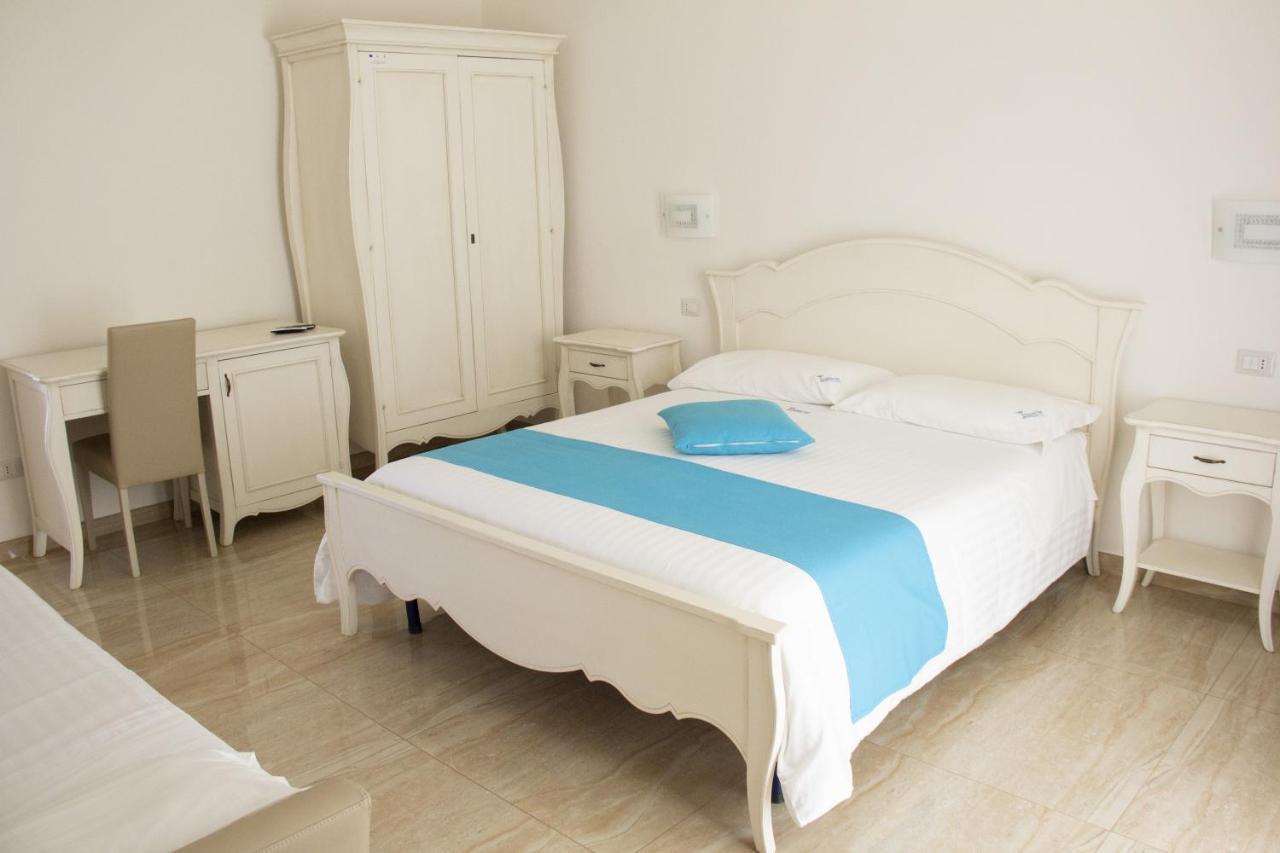 B&B Imperial Exclusive Rooms & Breakfast Porto Cesareo Extérieur photo